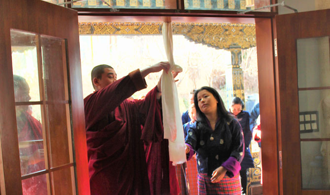 Opening by HE Gyalya Shacha Rimpoche 